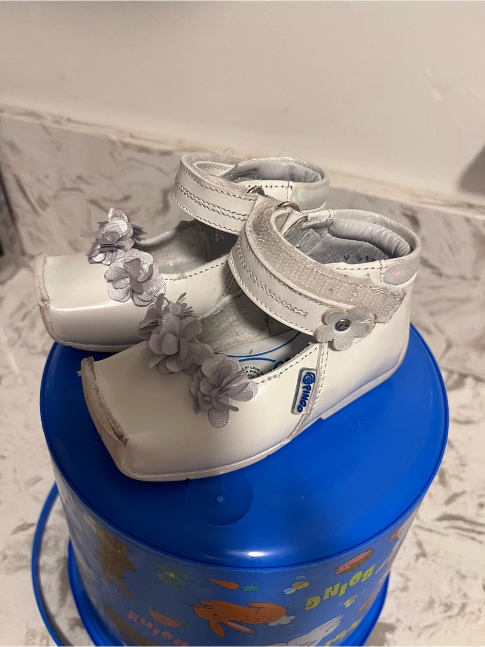 White Floral Strap Kids Shoes